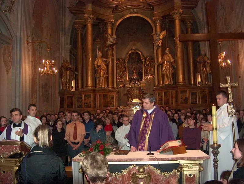 Rekolekcje ks. Piotra Pawlukiewicza - tematy, dostępność i nauki duchowe