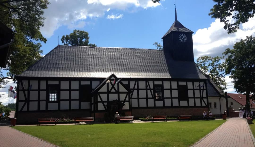 Sanktuarium Sianowo: historia, pielgrzymki i tajemnice miejsca