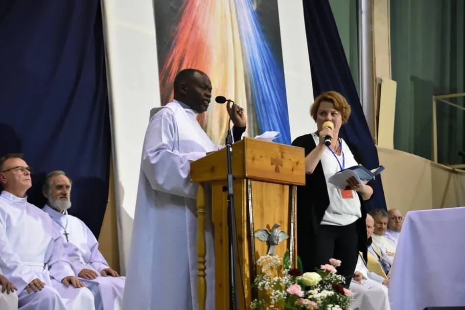 Rekolekcje charyzmatyczne - jak wzmocnić swoją relację z Bogiem?