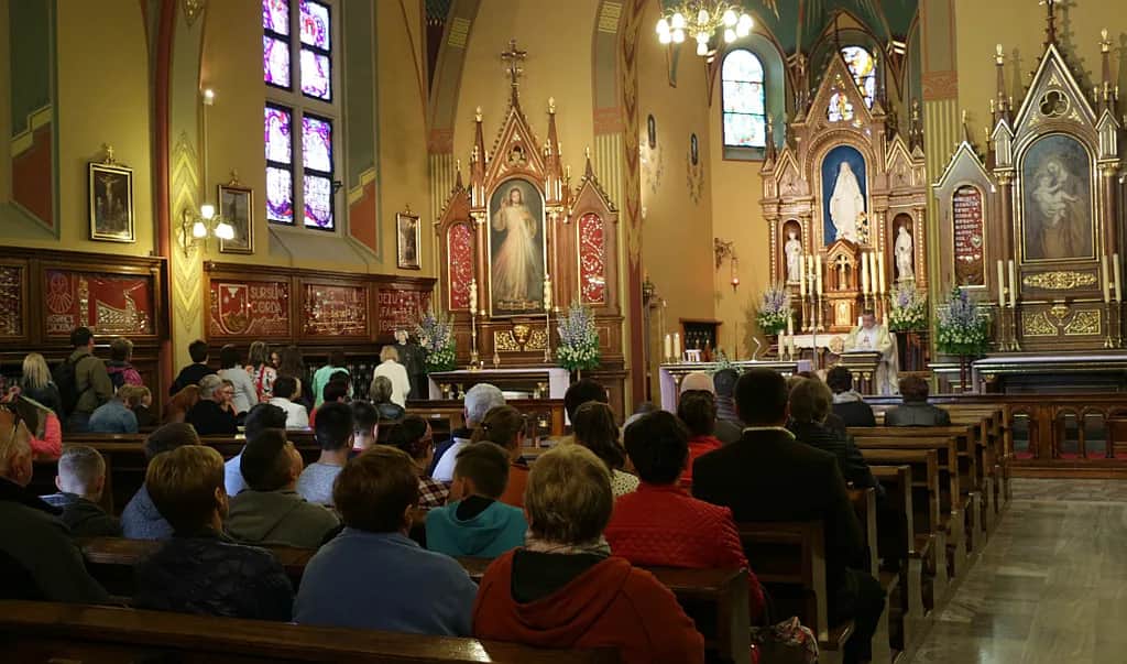 Sanktuarium Bożego Miłosierdzia w Krakowie Łagiewnikach: godziny i dojazd